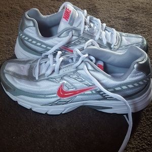 Like New Nike Initiator Tennis Shoes 8.5